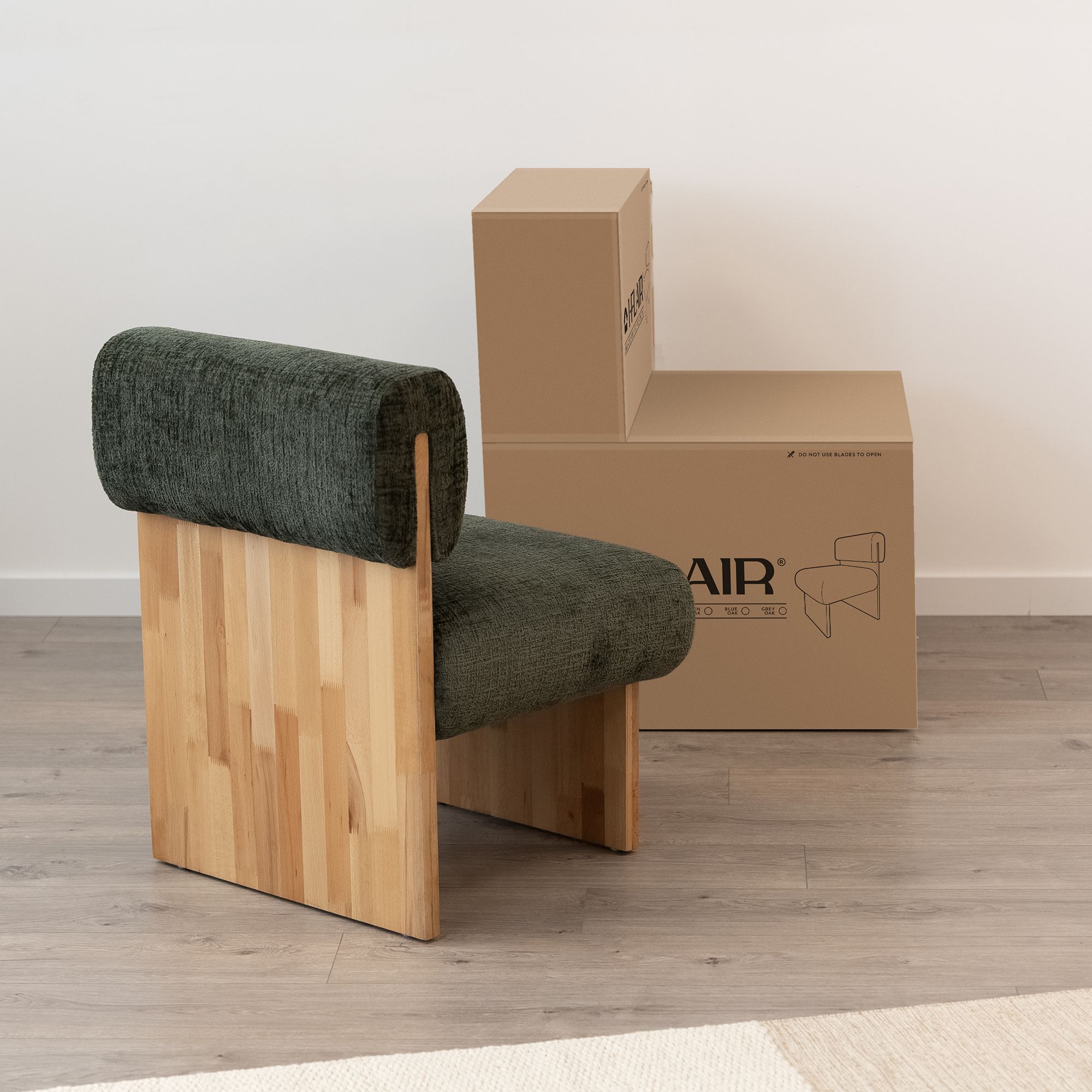 Skandinavischer Sessel Leah Olivgrün – Massivholz Birke, gemütlich & nachhaltig