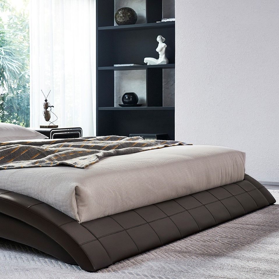 Polsterbett Raul in Braun 200x200 cm