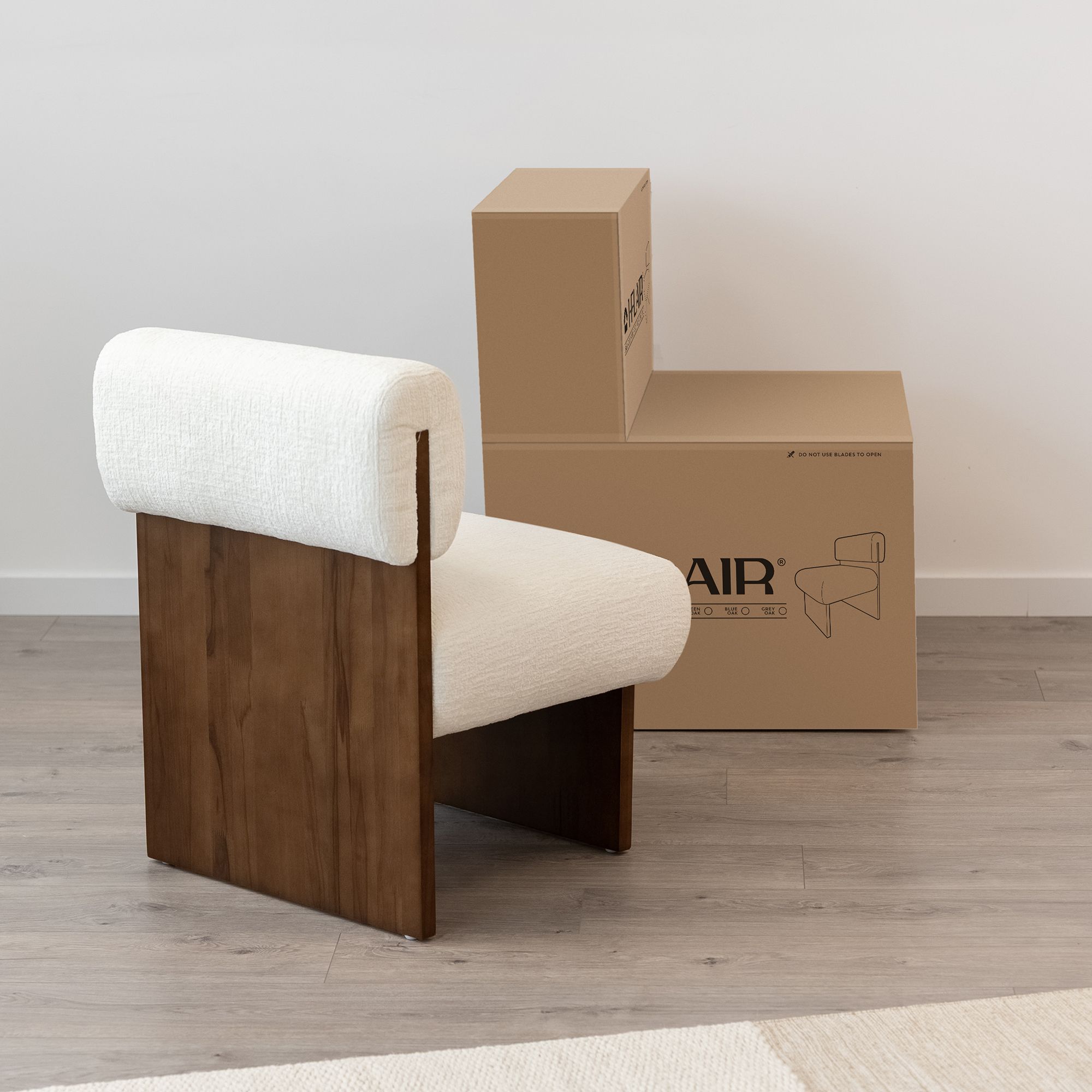 Skandinavischer Sessel Leah Beige – Massivholz Birke, gemütlich & nachhaltig