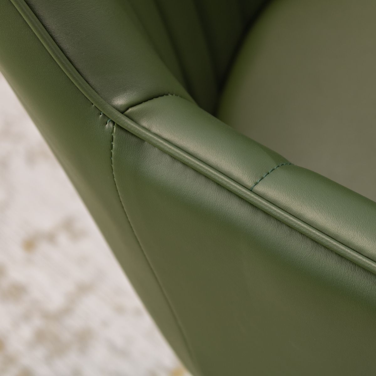 Esszimmerstuhl Wohnzimmerstuhl Dahlia Grün Gold aus Kunstleder