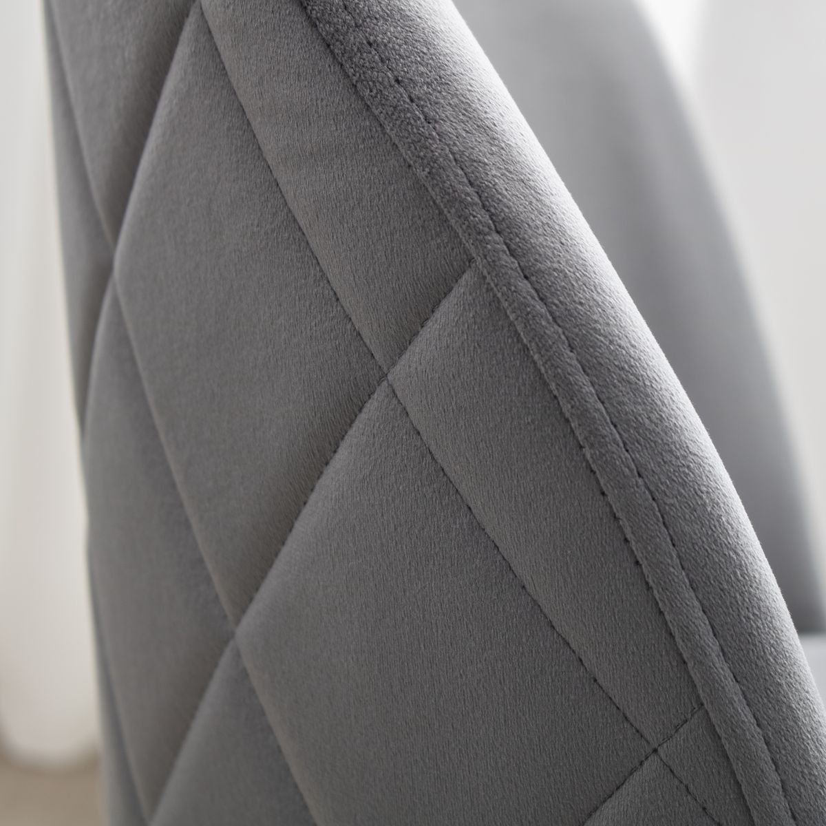 Esszimmerstuhl Wohnzimmerstuhl Bellamy Grau-Holz aus Samt Velour