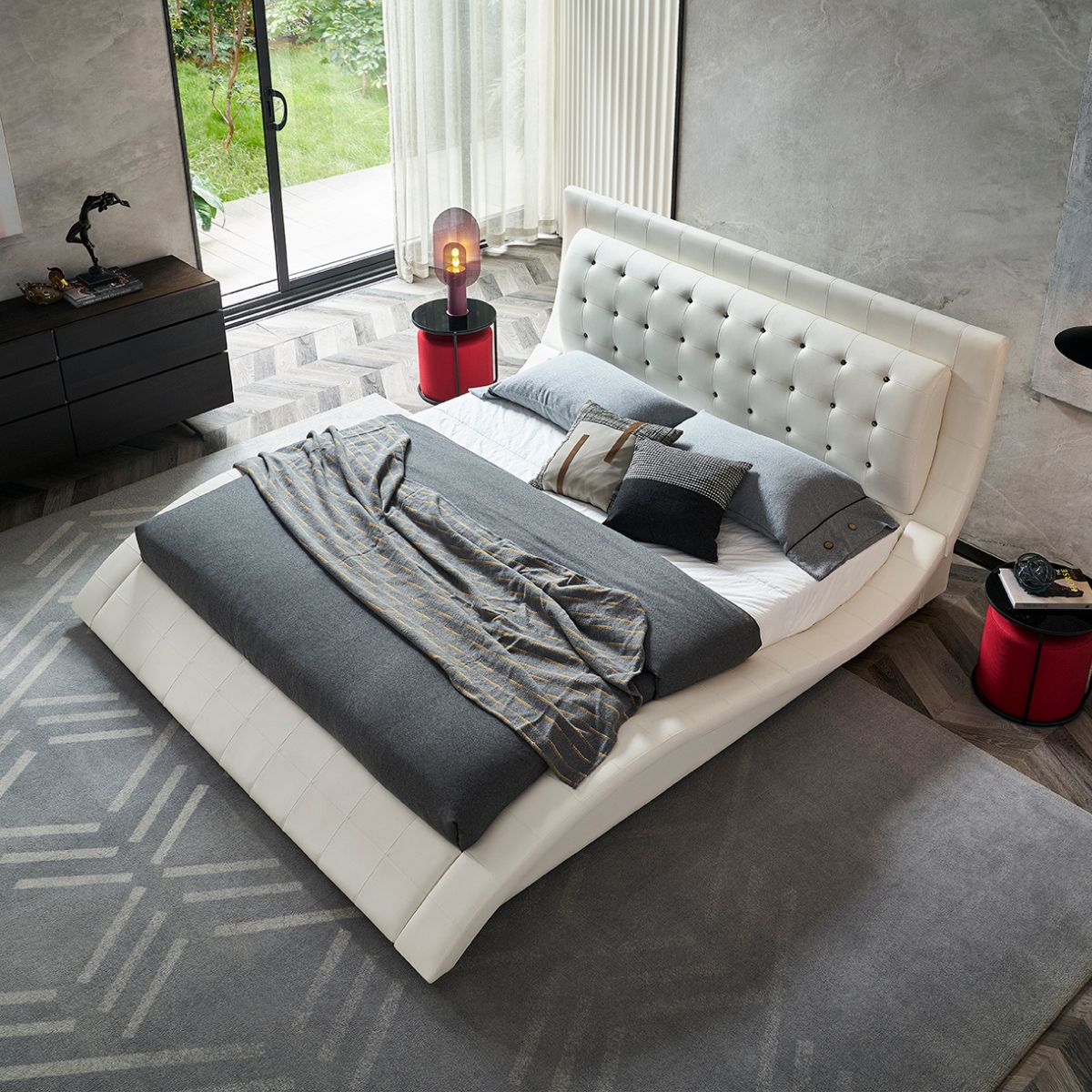 St. Tropez 200x200 Weiss MIT DIAMOND