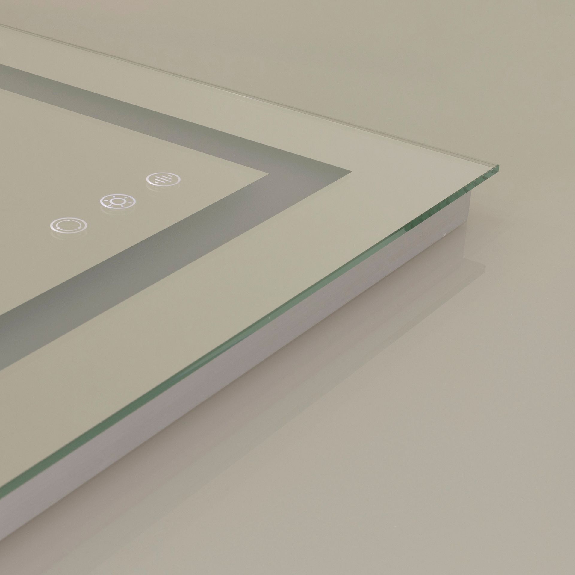 LED Badezimmer Spiegel Oblong mit dimmbarer Beleuchtung, Antibeschlag-Funktion und Farbwechsel LED Badezimmer Spiegel Oblong mit dimmbarer Beleuchtung, Antibeschlag-Funktion und Farbwechsel